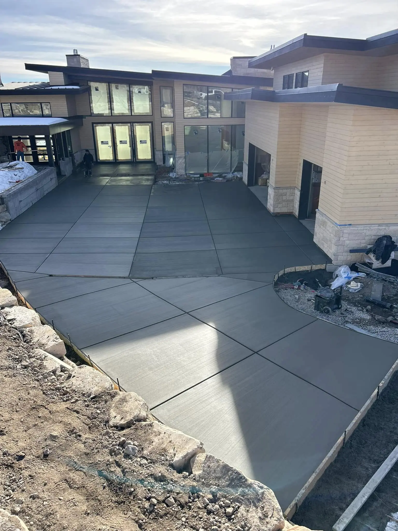 A view of the outside of a building from above.
